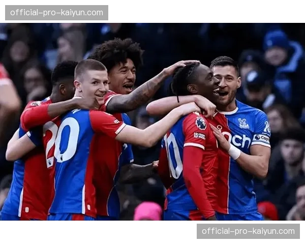 水晶宫0-2不敌阿斯顿维拉，沃特金斯攻入赛季第20球