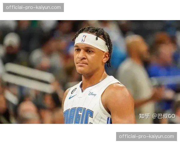 从四连败到三场不败：深度解析保级队卢顿镇变阵3-5-2后的求生之路。